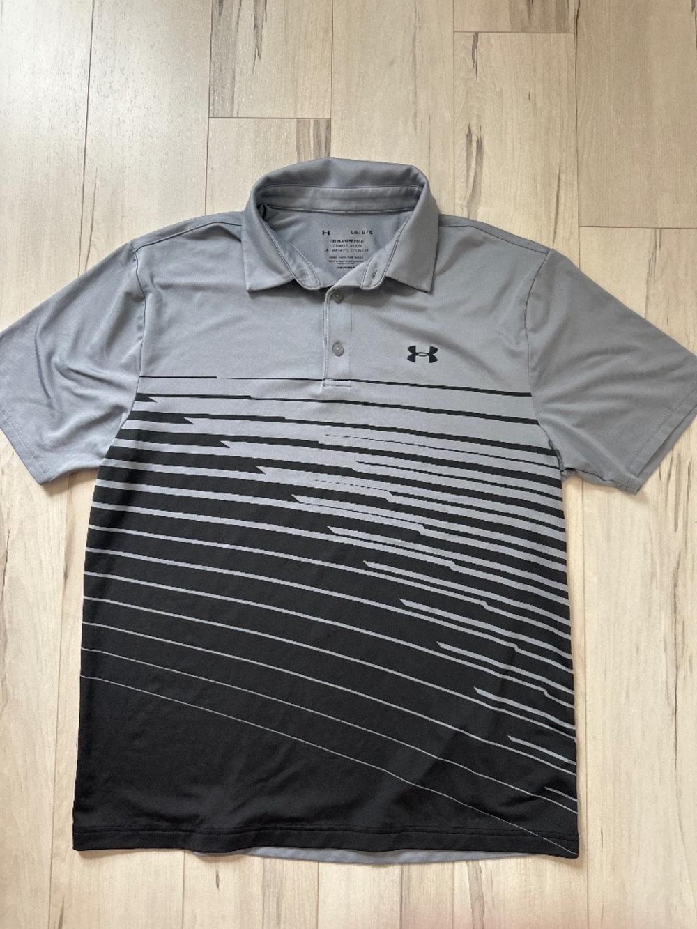Under Armour Men’s golf shirt